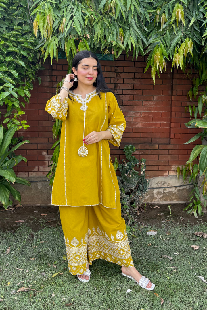 Mabel 2Pc - Embroidered Casual Pret