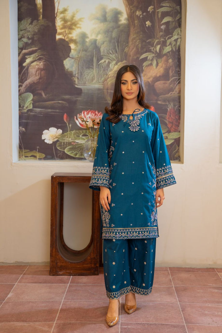 Ornate 2Pc - Embroidered Lawn Pret