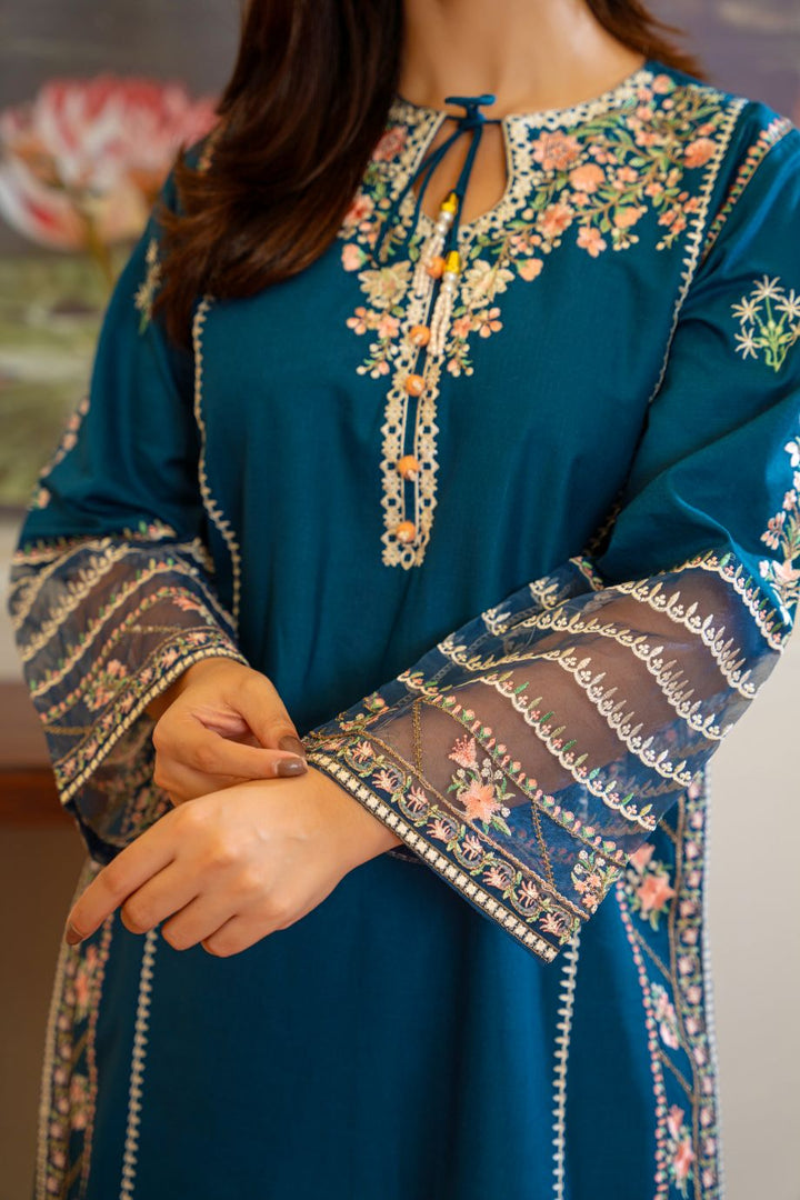 Zaira 2Pc - Embroidered Casual Pret